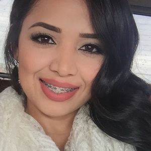 Meet your Posher, Blanca