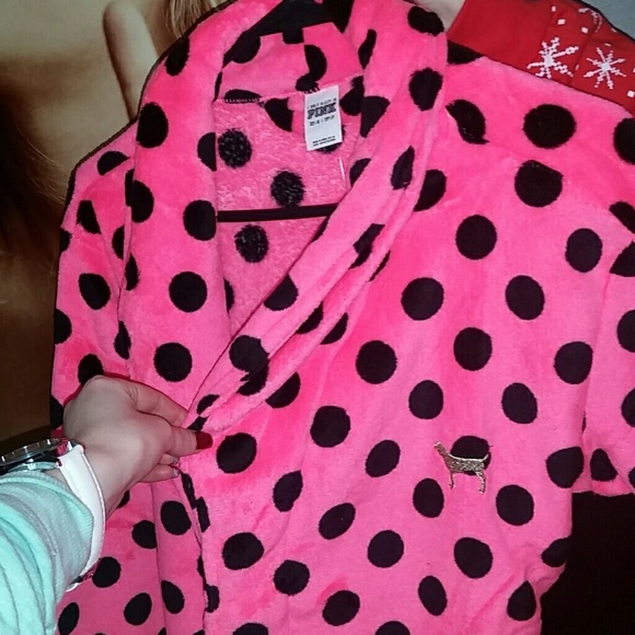 BRAND NEW PINK ROBE