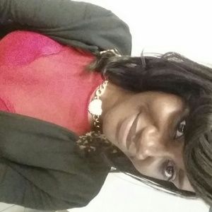 Meet your Posher, Terika