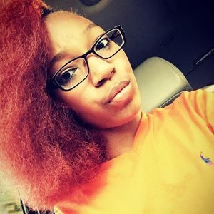 Meet your Posher, Akiya