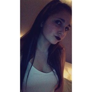 Meet your Posher, Delaney