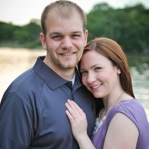 Meet your Posher, Cara