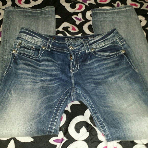 SOLD - Picture 2 of 4