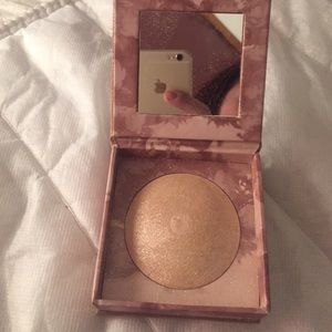 Urban decay naked illuminated