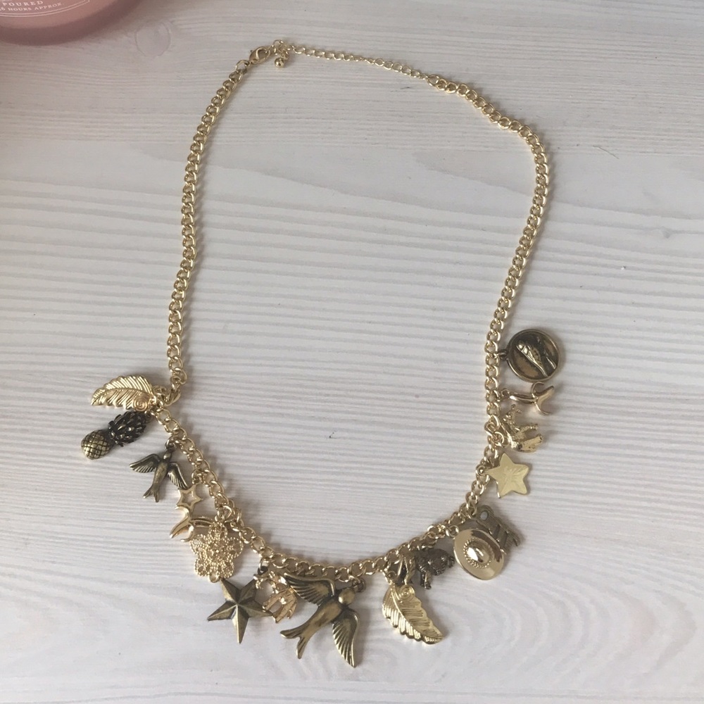 Gold Charm Necklace ⚜