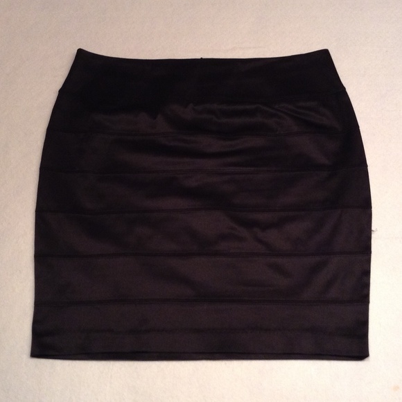 Black satin mini skirt, final