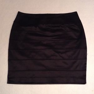 Black satin mini skirt, final