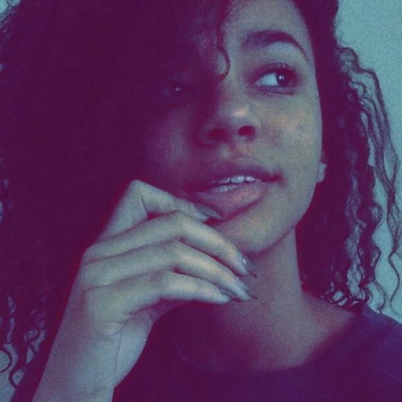 Meet your Posher, Linsey - Picture 3 of 4