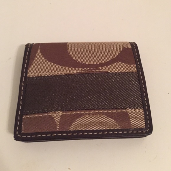 Coach Handbags - Coach Coin Purse