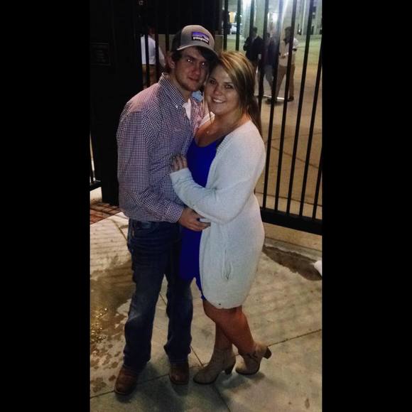 Meet your Posher, Logan