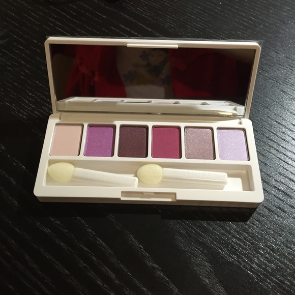 🌸Brand new🌸Clinique all about shadow palette