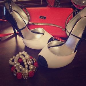 Baker Suzette sandals black and white