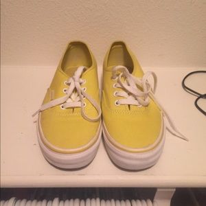 BUTTERCUP AUTH VANS ...FIRM