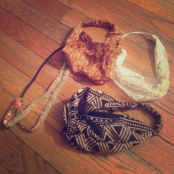 Set of 4 headbands
