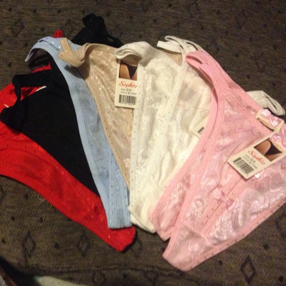 Thongs $3.00 for 1  size small ((10)) large ((3)) - Picture 1 of 3