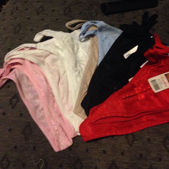 Thongs $3.00 for 1  size small ((10)) large ((3)) - Picture 2 of 3