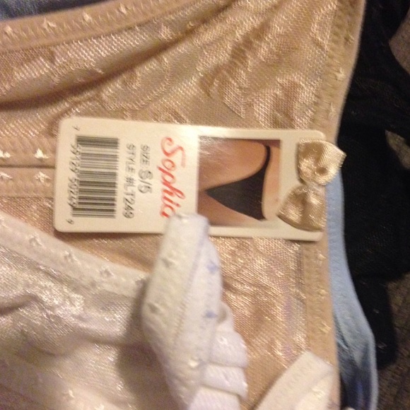 Thongs $3.00 for 1  size small ((10)) large ((3)) - Picture 3 of 3