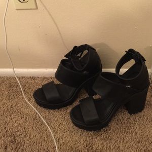 H&m thick heels
