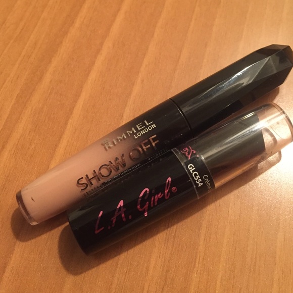 Black and nude Lipstick bundle