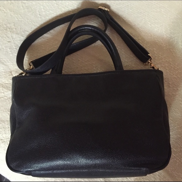 SOLD!!! Authentic Tory Burch - Picture 2 of 4