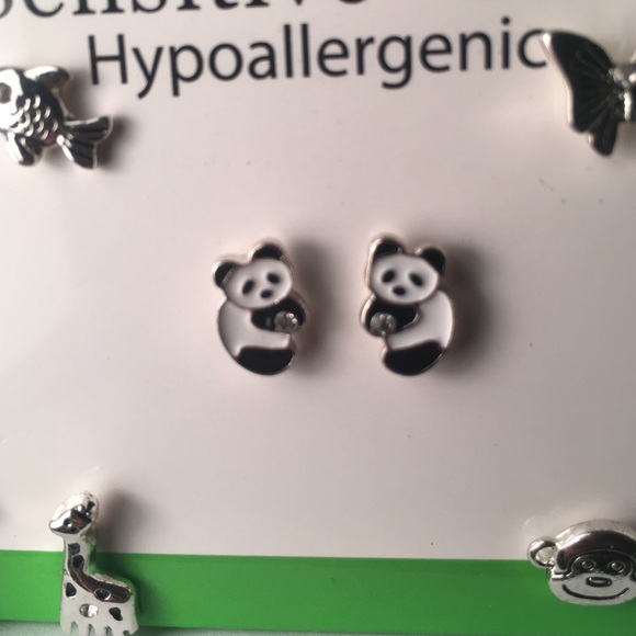 Animal Earrings - Picture 2 of 4