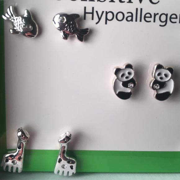 Animal Earrings - Picture 4 of 4