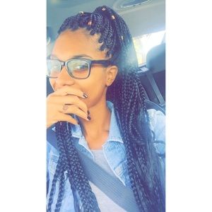 Meet your Posher, Brittany