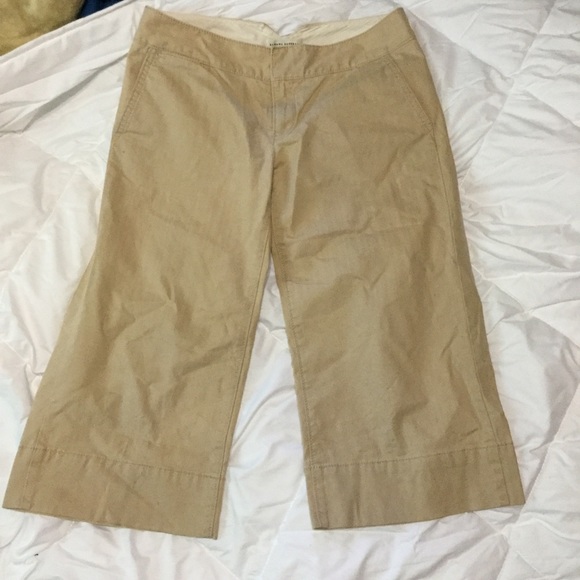 Banana republic Women's tan stretch pants shorts