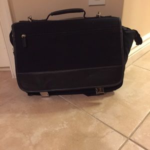 Kenneth Cole Laptop Briefcase