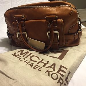 Stunning Michael Kors bag