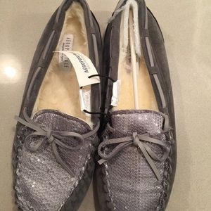 Aeropostale grey sequence moccasin size 9