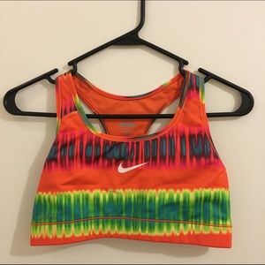 Nike pro sports bra