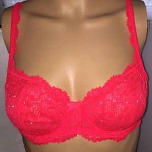 NWT Victoria's Secret lace demi bra stones 34C