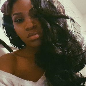 Meet your Posher, Ashley-anna