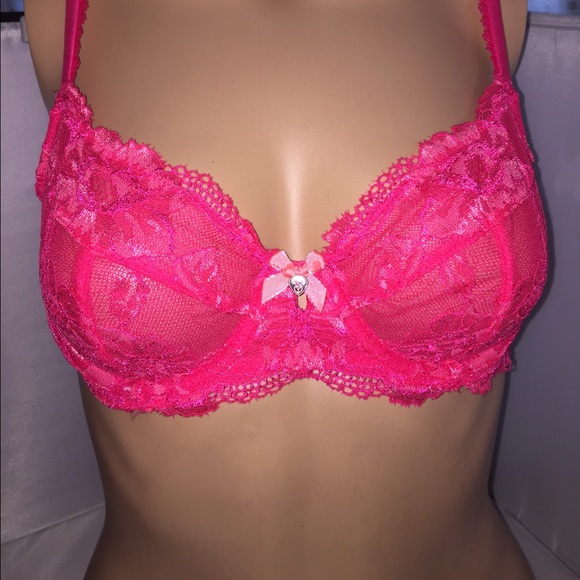 NWT Victoria's Secret lace Demi bra 36B