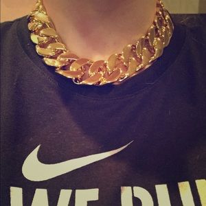 Gold Nasty Gal chain New✨