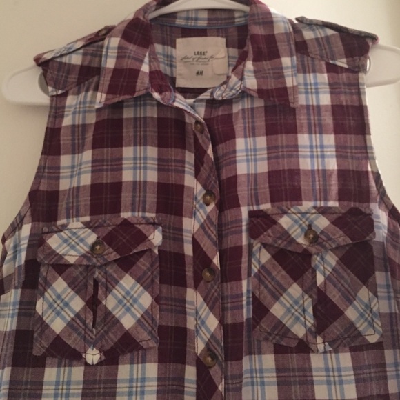 Top - Picture 2 of 3