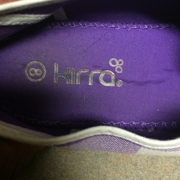 Shoes - Picture 4 of 4