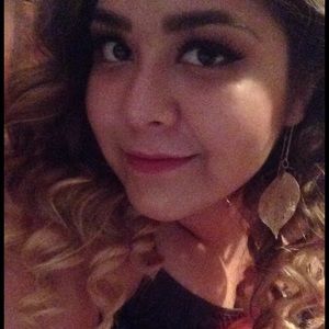 Meet your Posher, Yuri