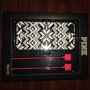 Phone case+ ear buds