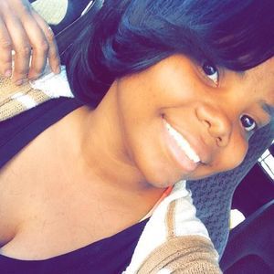 Meet your Posher, Brandi