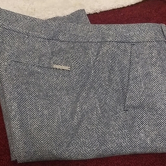 Michael kors. Dress pants/work capris. Never worn. - Picture 1 of 4