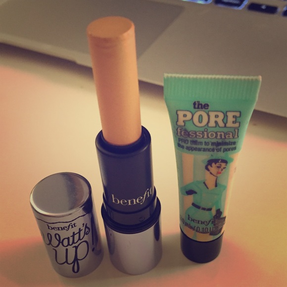 BENEFIT MAKEUP