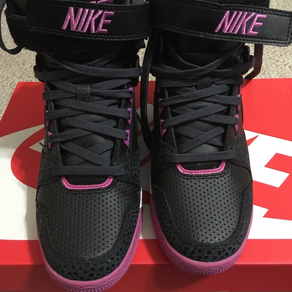 Nike Sky High Sneakers