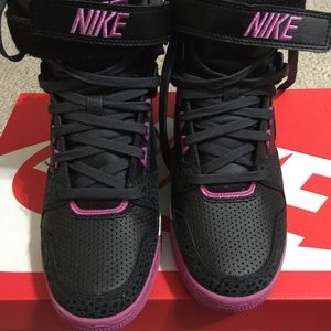 Nike Sky High Sneakers