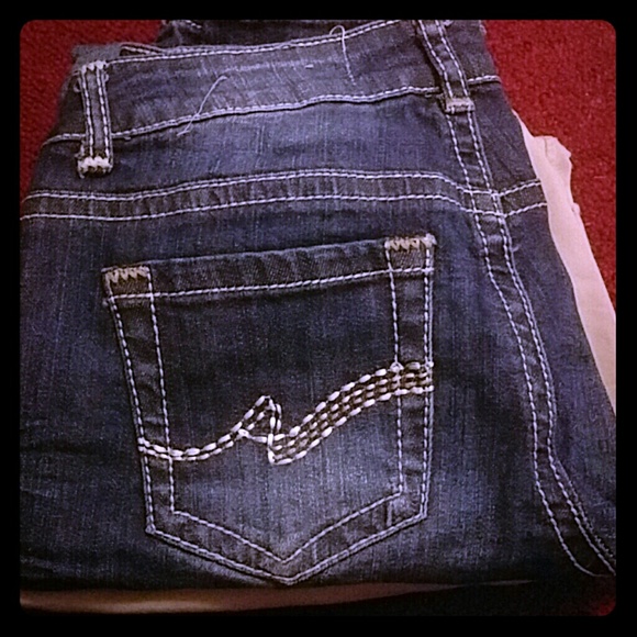 Almost famous premier  jeans. - Picture 1 of 2