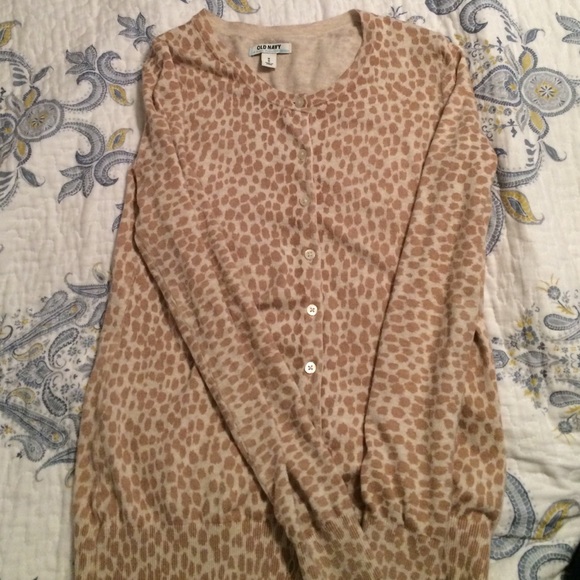Old navy leopard print cardigan