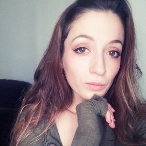 Meet your Posher, Kendra