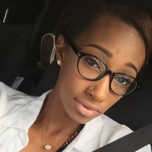 Meet your Posher, Barbara