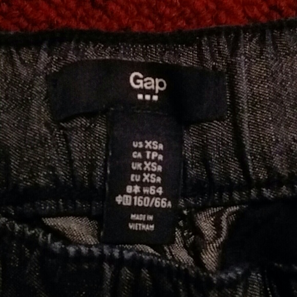 ankle hugging pants - Picture 2 of 3